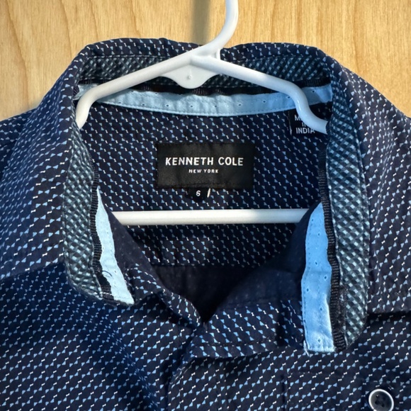 Boys button down shirt - Picture 2 of 5